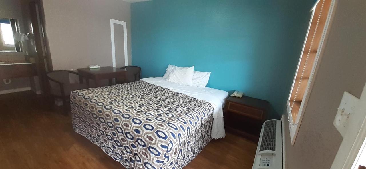 Yoakum Woodfield Inn And Suites المظهر الخارجي الصورة